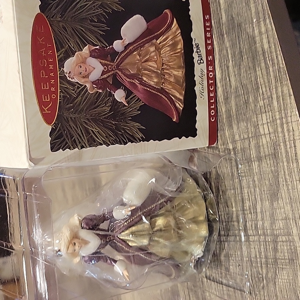 5 For 25.00/Barbie Keepsake Ornament Purple/ GoldRARE 4th Edition 1996